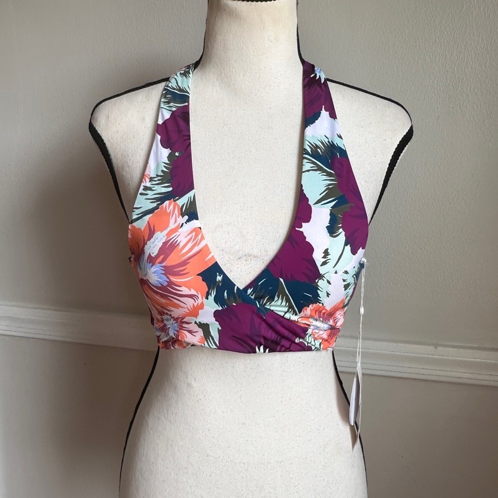 3/$20💥 Radio Fiji Padded Bikini Swimsuit Top Floral Print Crochet‎ NWT